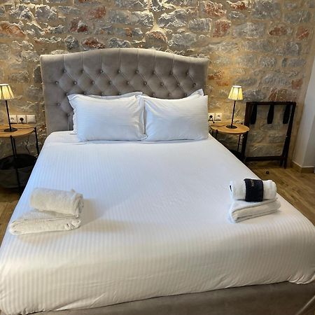 Terra Di Pietra Exclusive Suites & Apartments Areópoli Extérieur photo