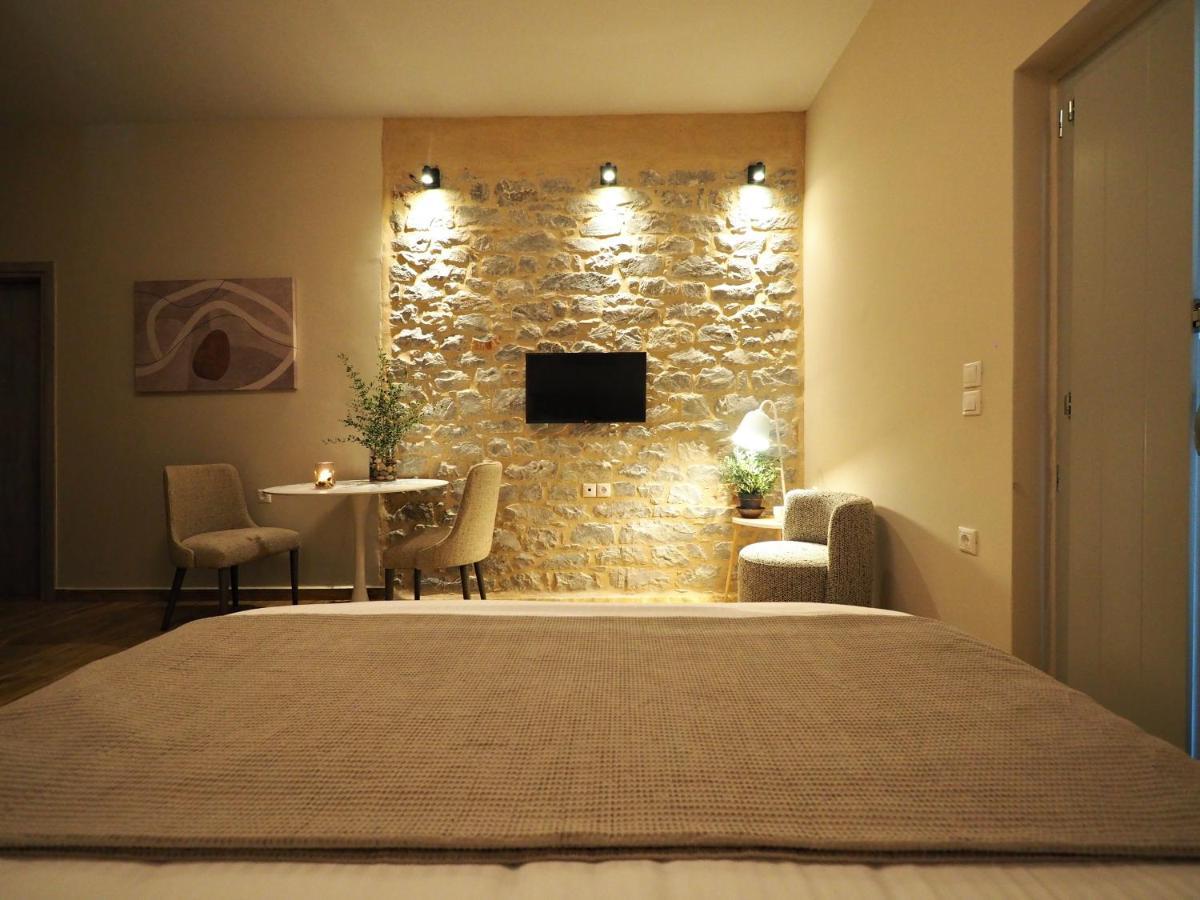 Terra Di Pietra Exclusive Suites & Apartments Areópoli Extérieur photo