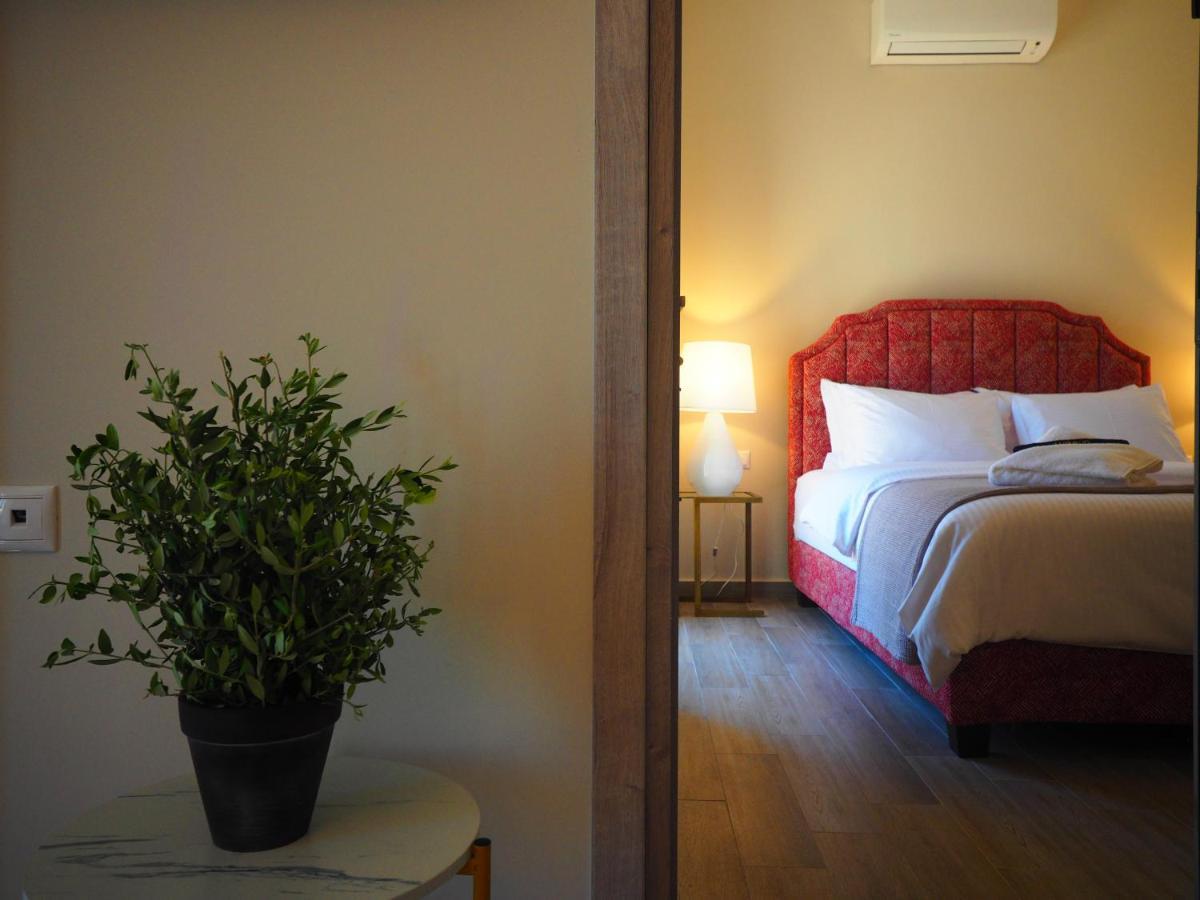Terra Di Pietra Exclusive Suites & Apartments Areópoli Extérieur photo