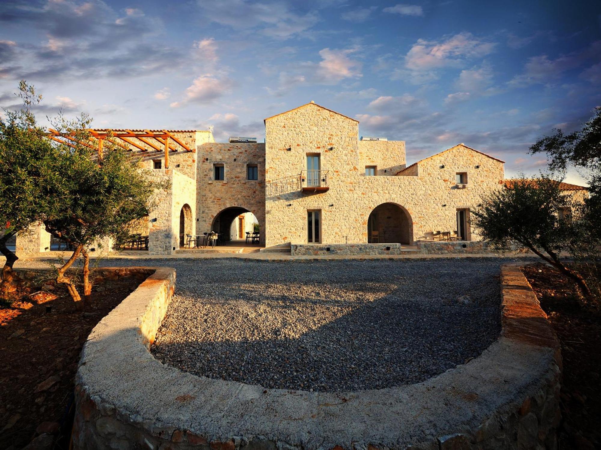 Terra Di Pietra Exclusive Suites & Apartments Areópoli Extérieur photo
