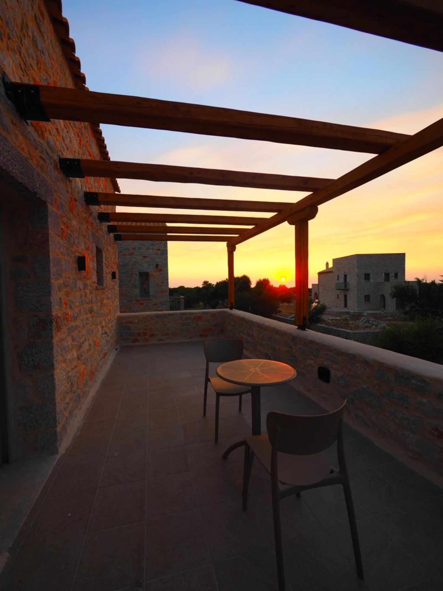 Terra Di Pietra Exclusive Suites & Apartments Areópoli Extérieur photo