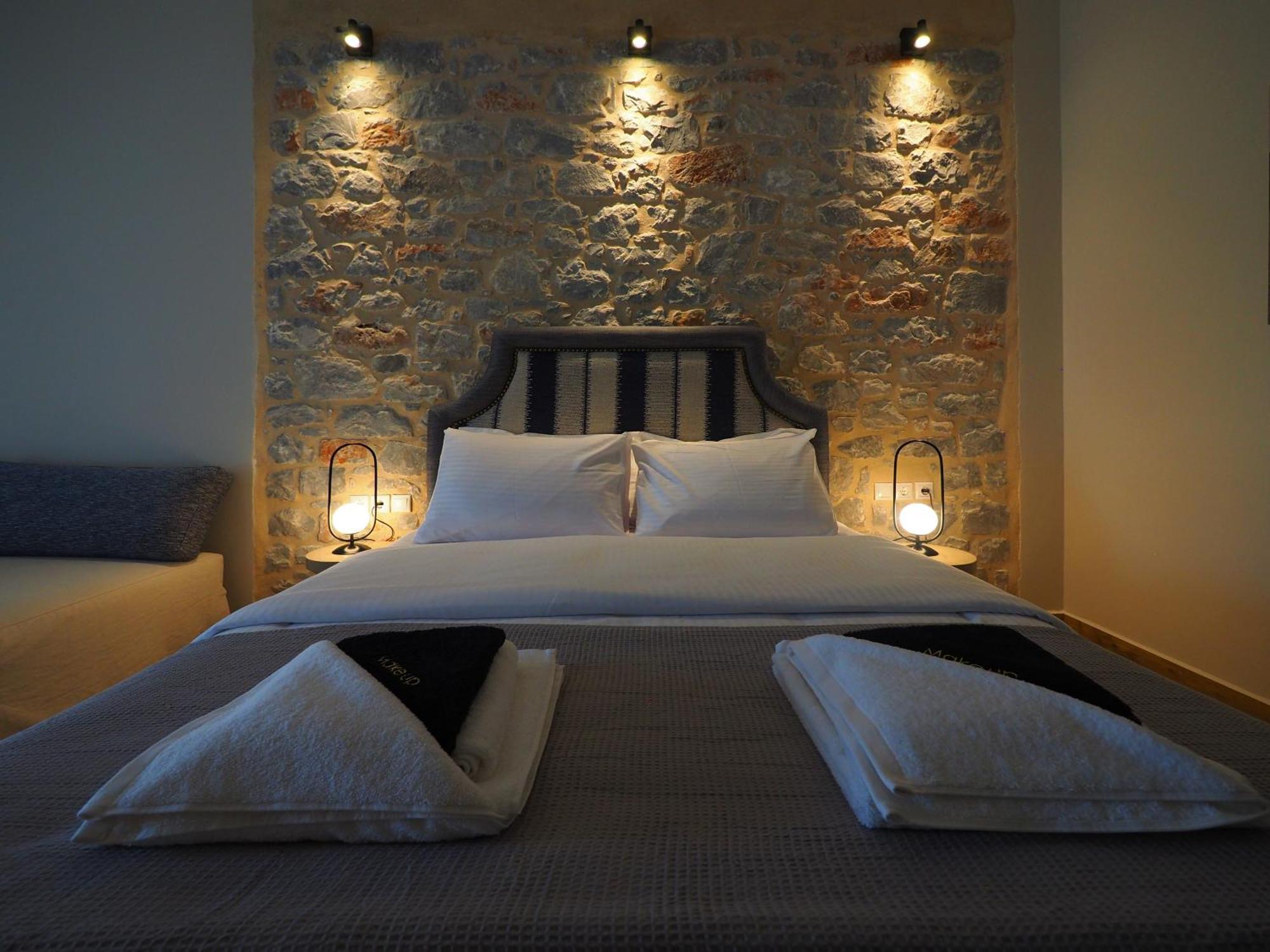 Terra Di Pietra Exclusive Suites & Apartments Areópoli Extérieur photo